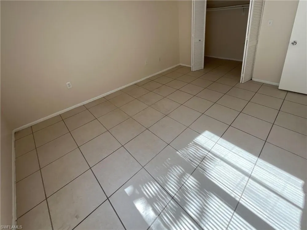 1915 Braman Avenue #4 Fort Myers, FL 33901