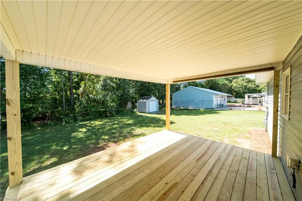 725 Beech Street Yadkinville, NC 27055
