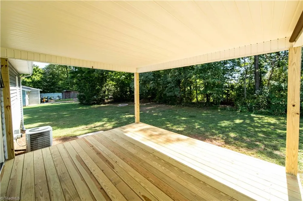 725 Beech Street Yadkinville, NC 27055