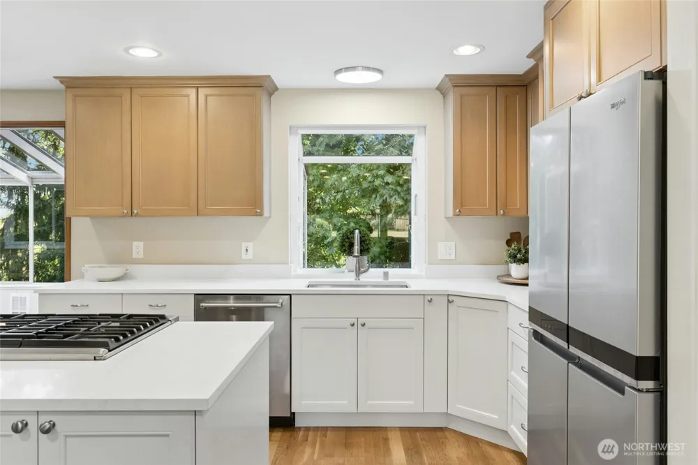 12406 SE 47th Street Bellevue, WA 98006