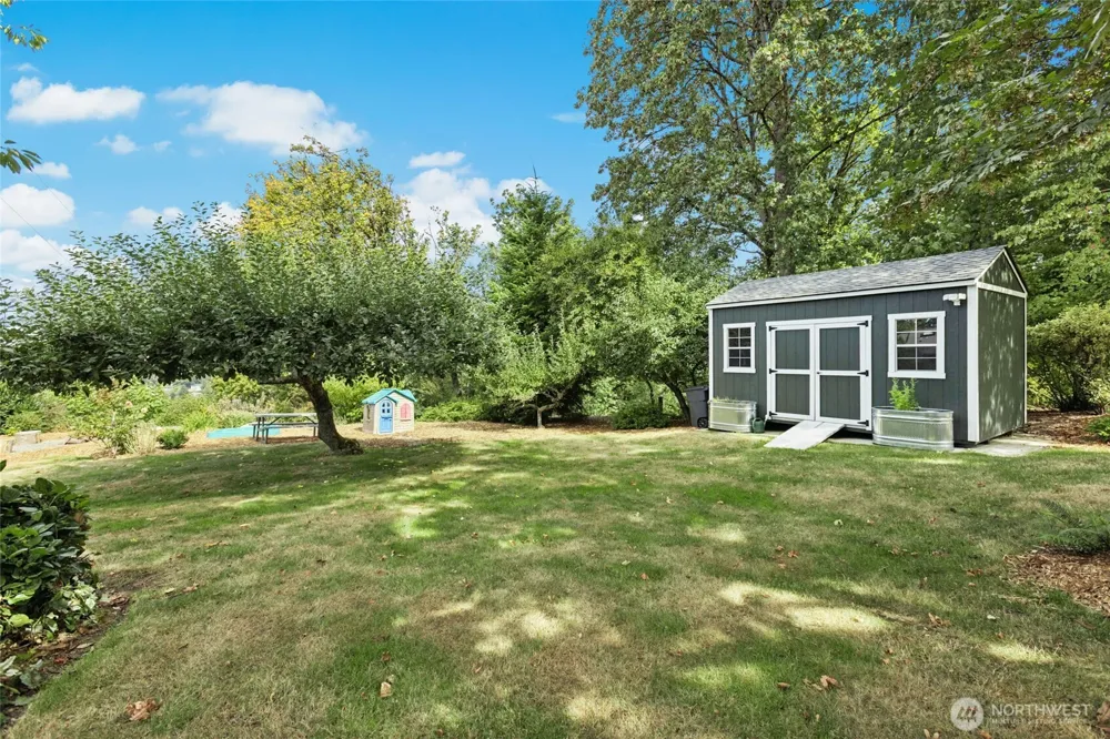 12406 SE 47th Street Bellevue, WA 98006