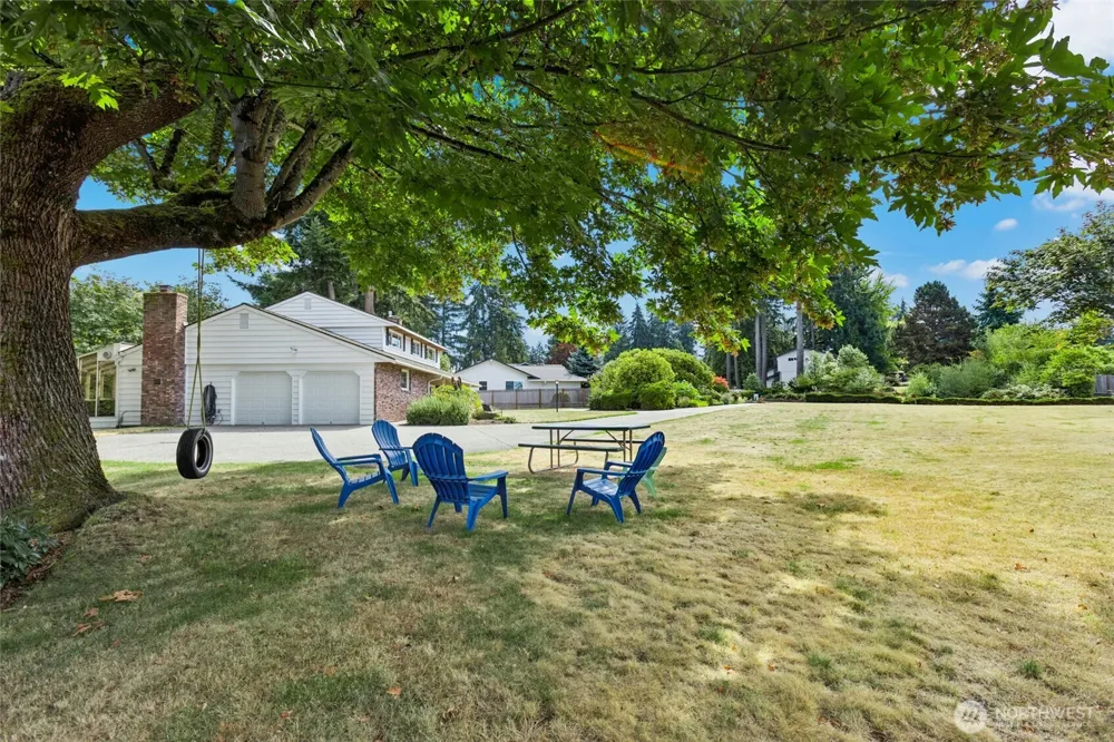 12406 SE 47th Street Bellevue, WA 98006
