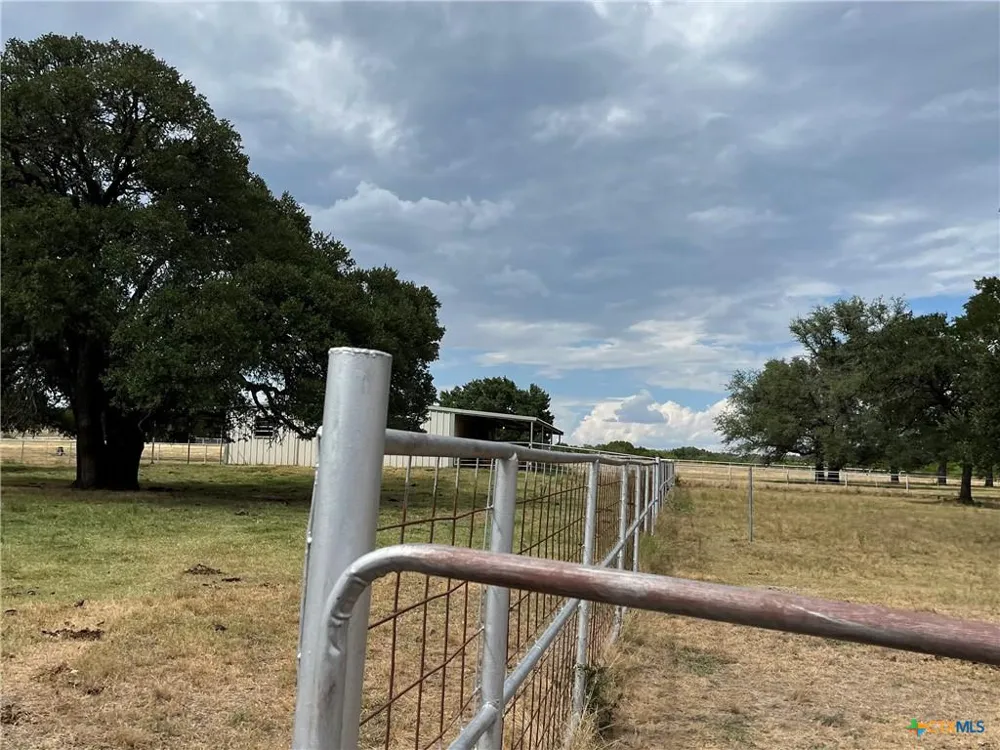 4009 Highway 183 Lampasas, TX 76550