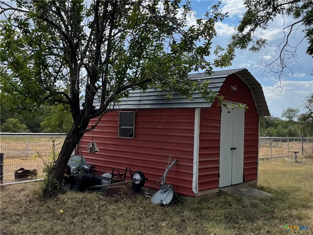 4009 Highway 183 Lampasas, TX 76550