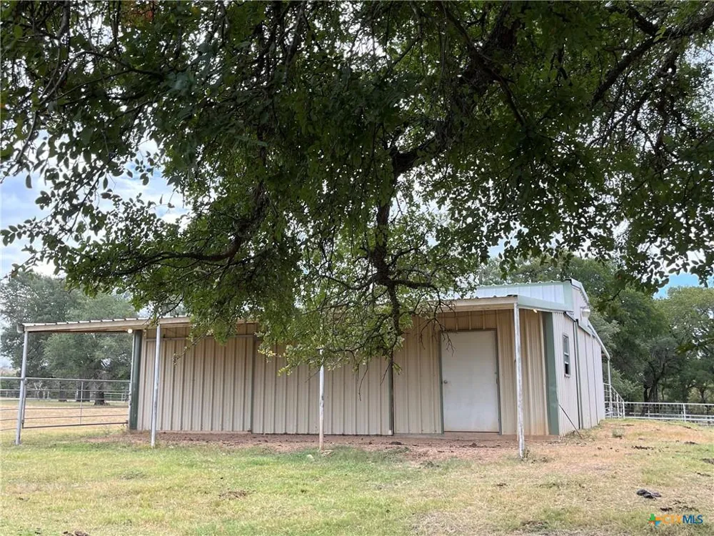 4009 Highway 183 Lampasas, TX 76550