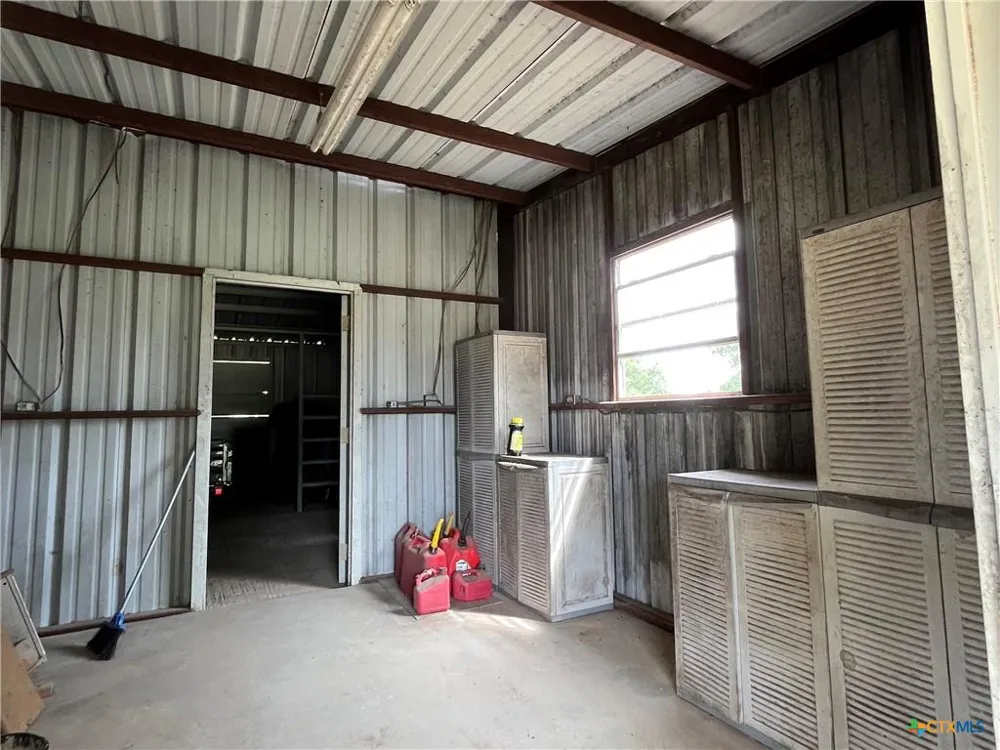 4009 Highway 183 Lampasas, TX 76550