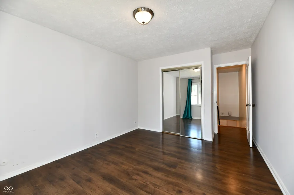 1110 Canterbury Indianapolis, IN 46260