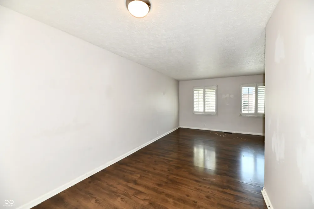 1110 Canterbury Indianapolis, IN 46260