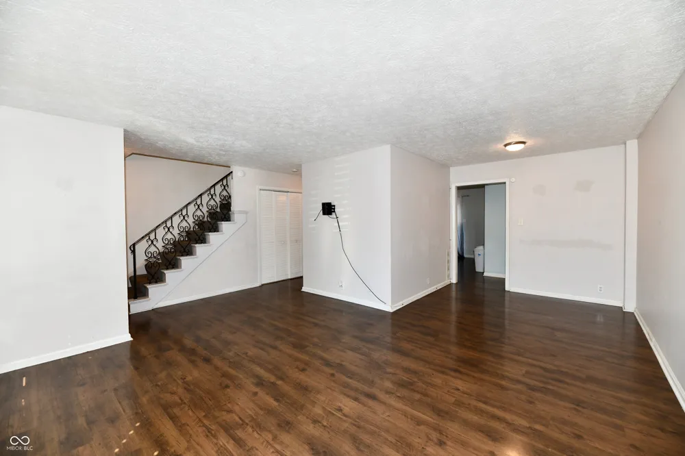 1110 Canterbury Indianapolis, IN 46260