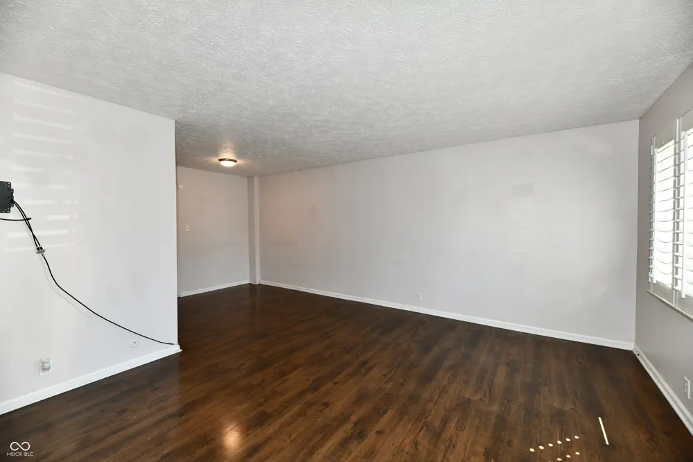 1110 Canterbury Indianapolis, IN 46260