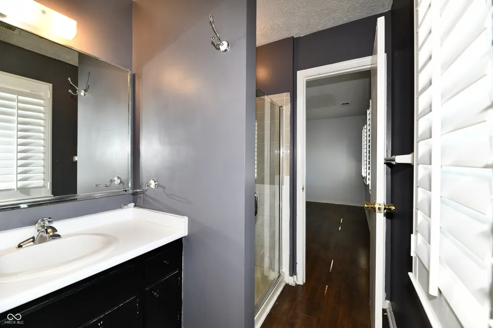 1110 Canterbury Indianapolis, IN 46260