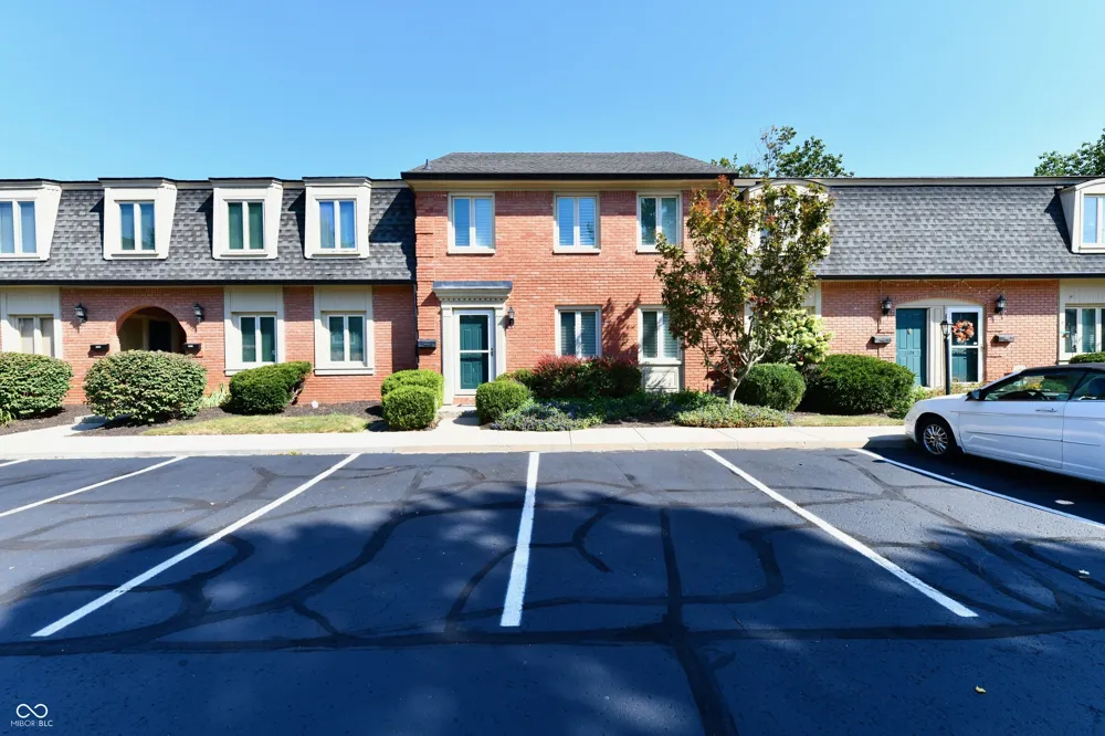 1110 Canterbury Indianapolis, IN 46260