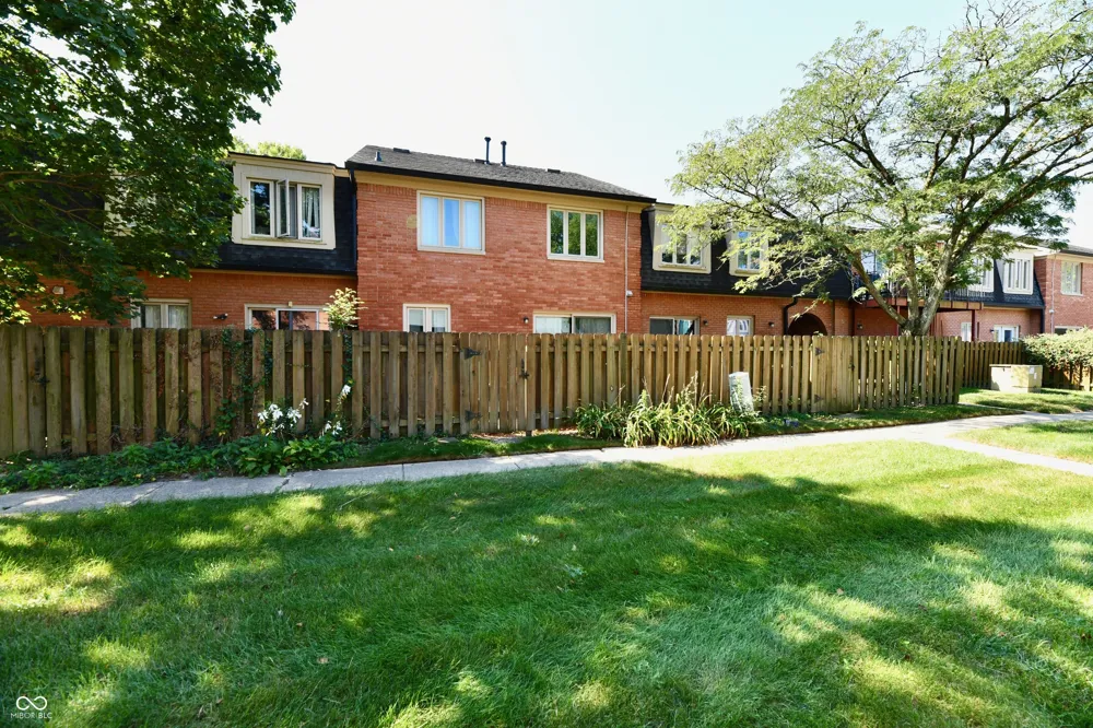 1110 Canterbury Indianapolis, IN 46260