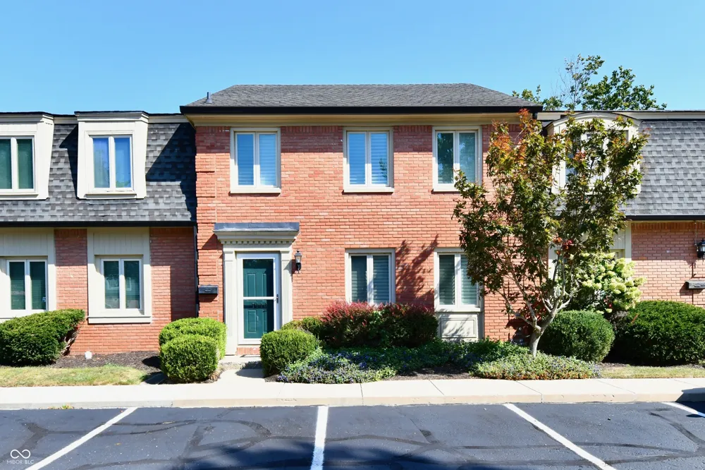1110 Canterbury Indianapolis, IN 46260