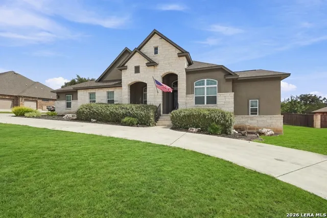 5676 HIGH FOREST DR New Braunfels, TX 78132