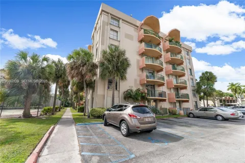 9310 Fontainebleau Blvd #606