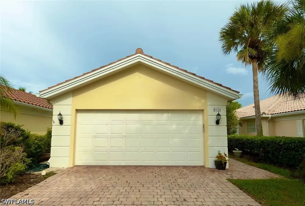 Ossabaw Way Naples, FL 34119