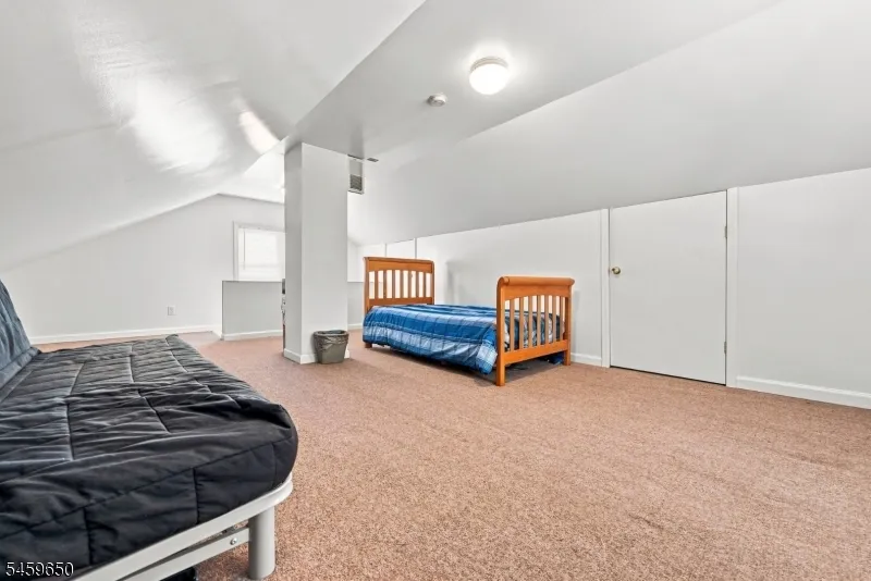 1022 Falls Ter Union, NJ 07083