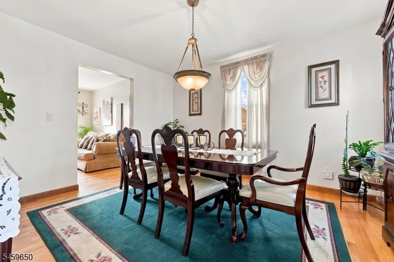 1022 Falls Ter Union, NJ 07083