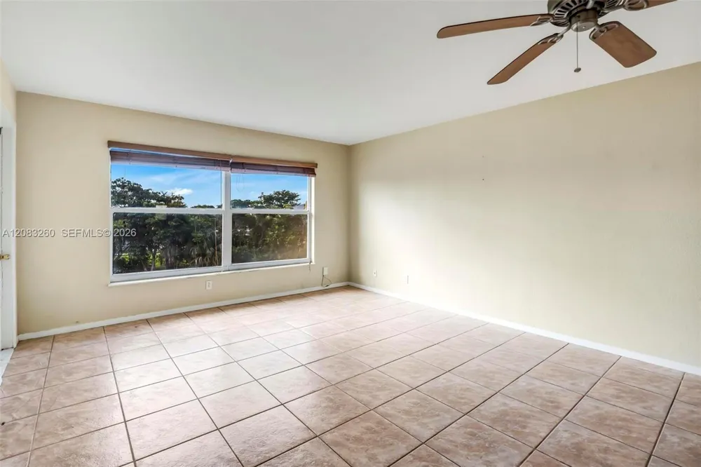6570 Royal Palm Blvd #302J Margate, FL 33063