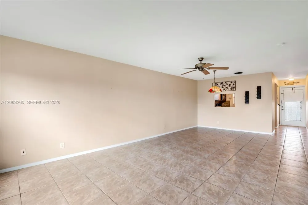 6570 Royal Palm Blvd #302J Margate, FL 33063