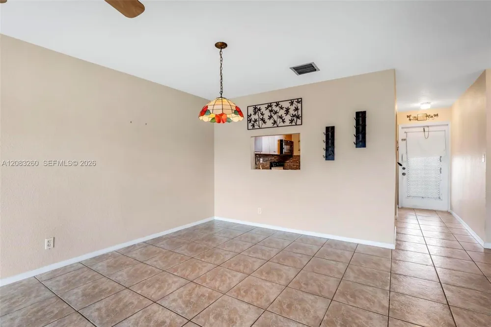 6570 Royal Palm Blvd #302J Margate, FL 33063