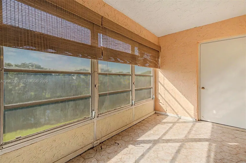 6570 Royal Palm Blvd #302J Margate, FL 33063