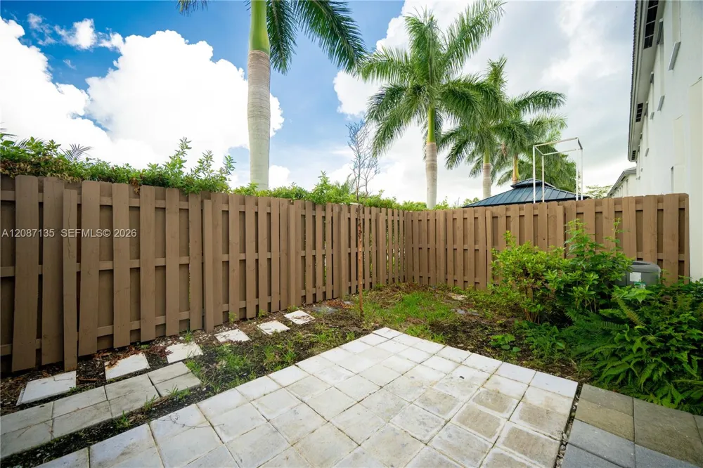 2667 SE 10th St #0 Homestead, FL 33035