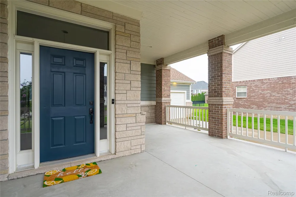18755 Newton Street Macomb Township, MI 48042