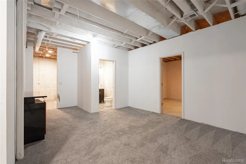 18755 Newton Street Macomb Township, MI 48042