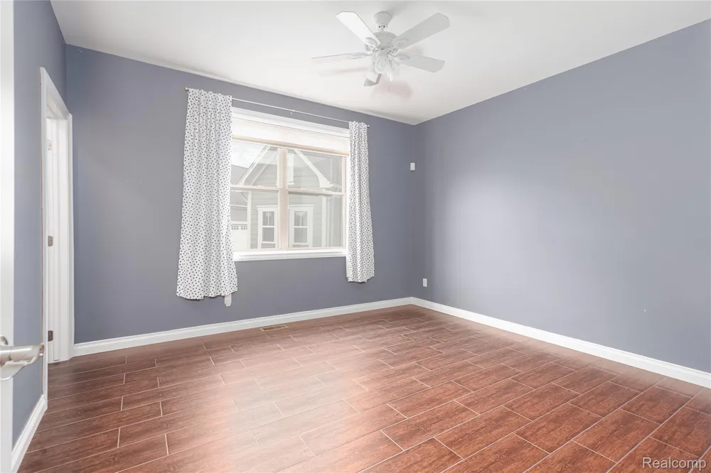 18755 Newton Street Macomb Township, MI 48042