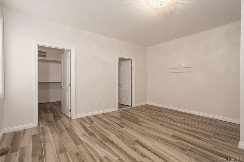 18755 Newton Street Macomb Township, MI 48042