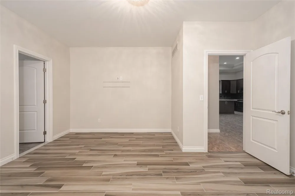 18755 Newton Street Macomb Township, MI 48042