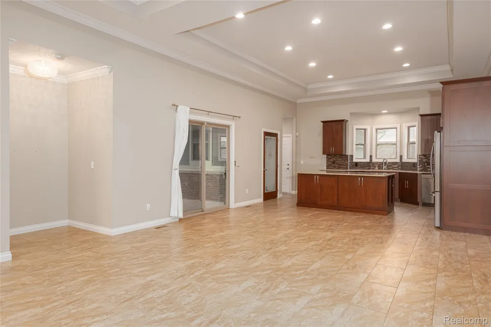 18755 Newton Street Macomb Township, MI 48042