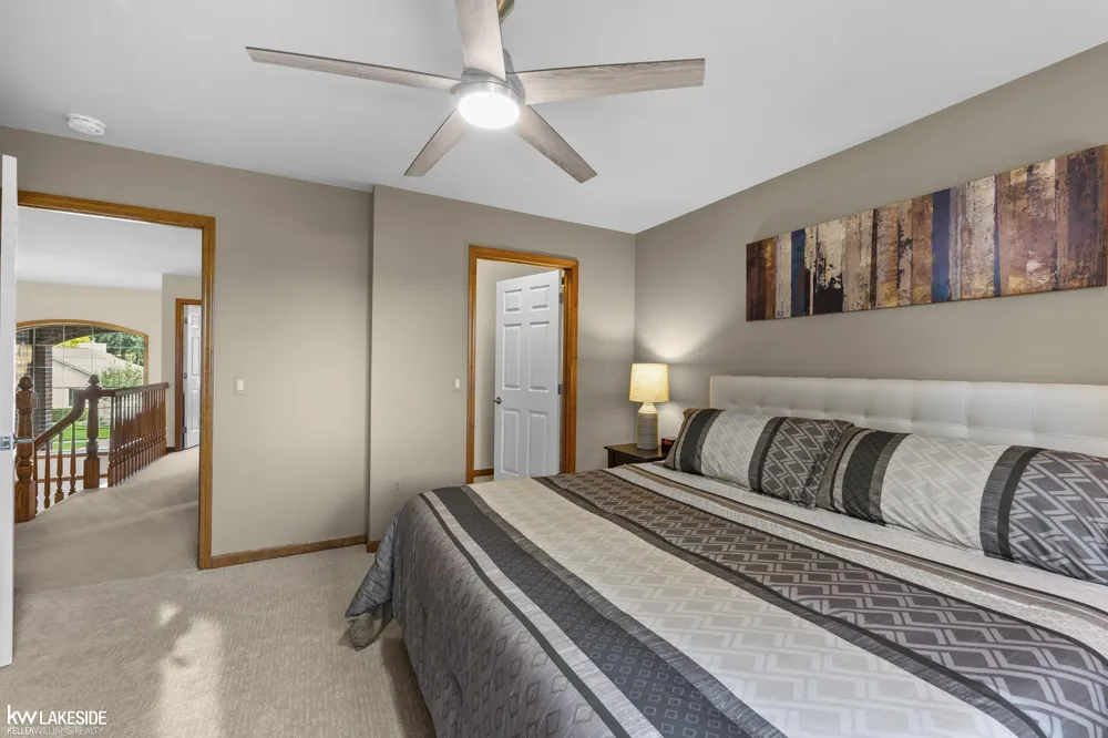 43748 Fallen Tree Drive Sterling Heights City, MI 48314