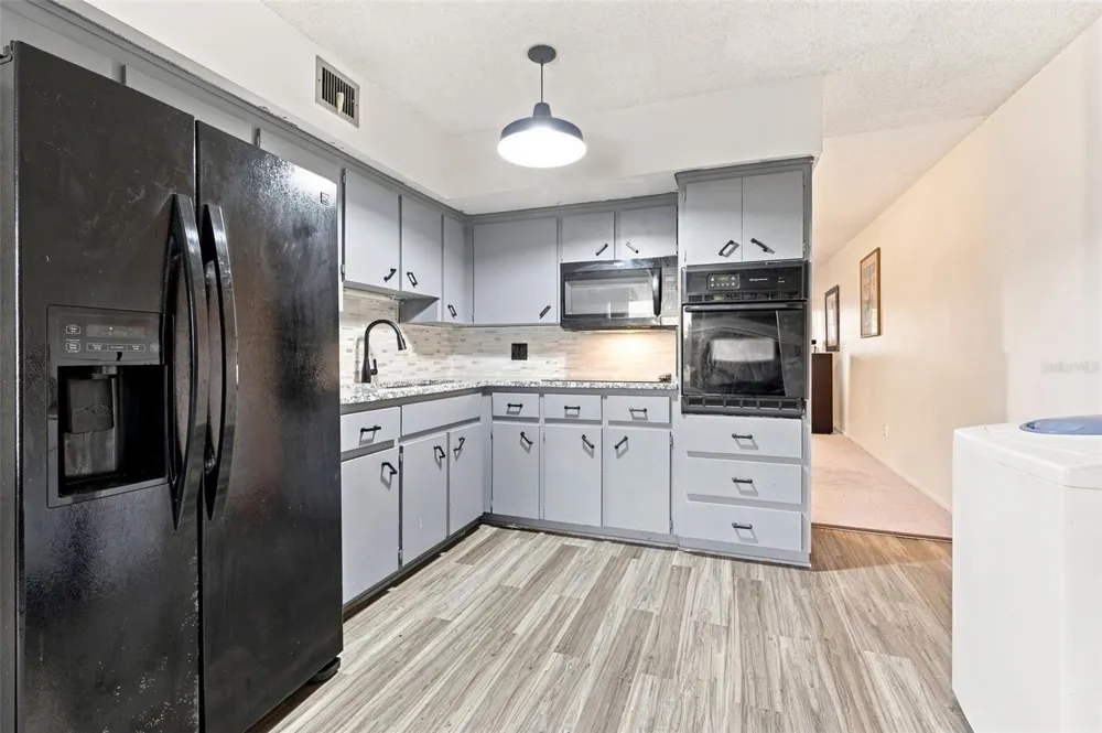 2431 FRANCISCAN DRIVE #53 Clearwater, FL 33763