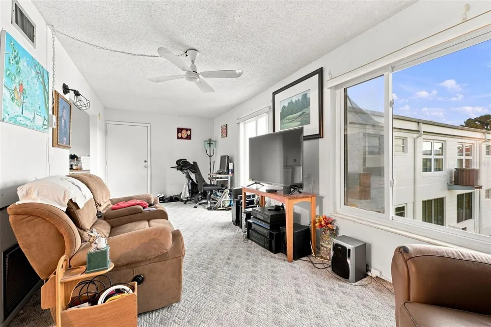 2431 FRANCISCAN DRIVE #53 Clearwater, FL 33763
