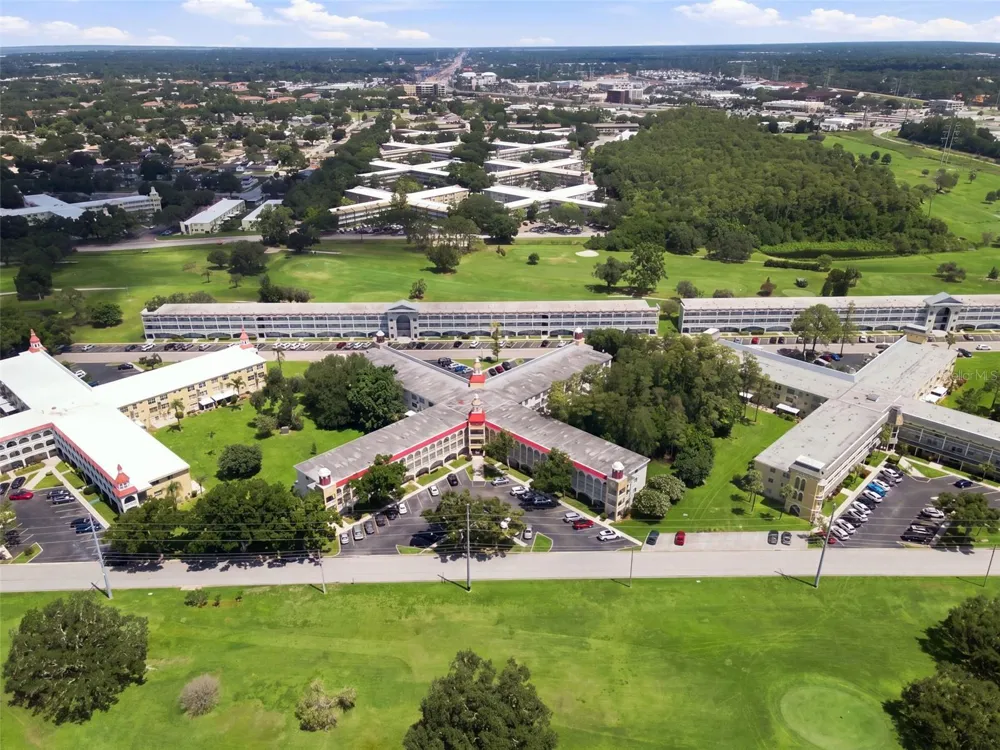 2431 FRANCISCAN DRIVE #53 Clearwater, FL 33763