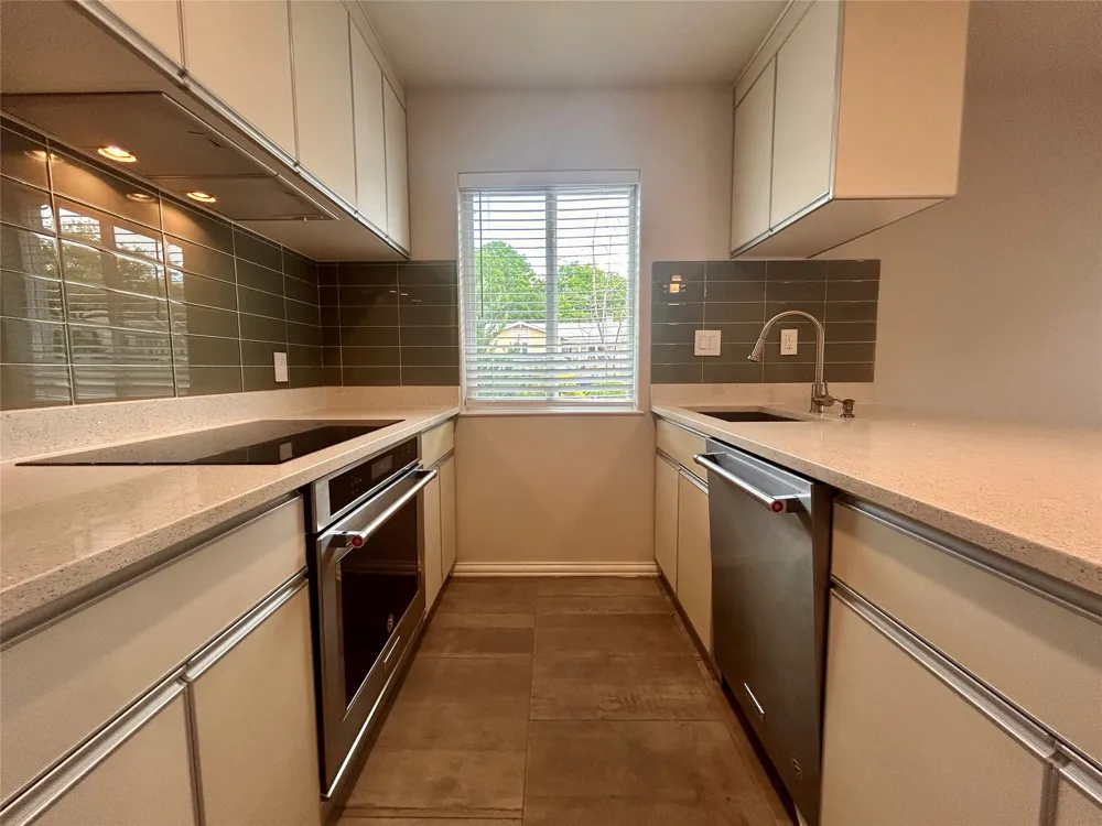 8924 Trone Circle #C Austin, TX 78758