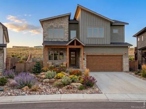 1039 Turnberry Circle