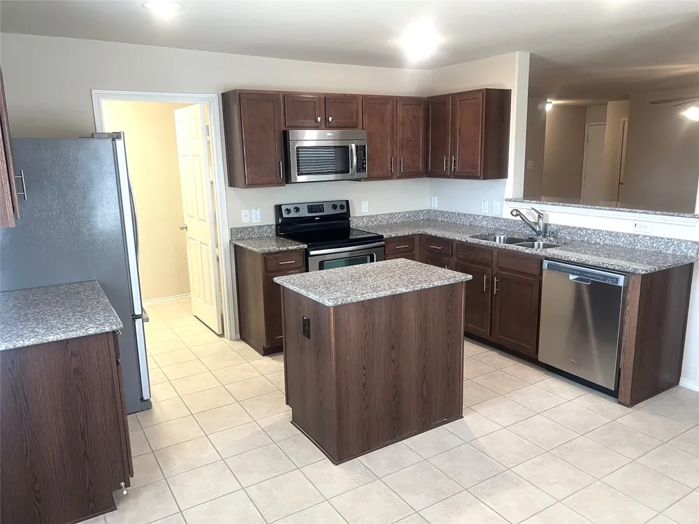 1417 Lone Pine Drive Little Elm, TX 75068