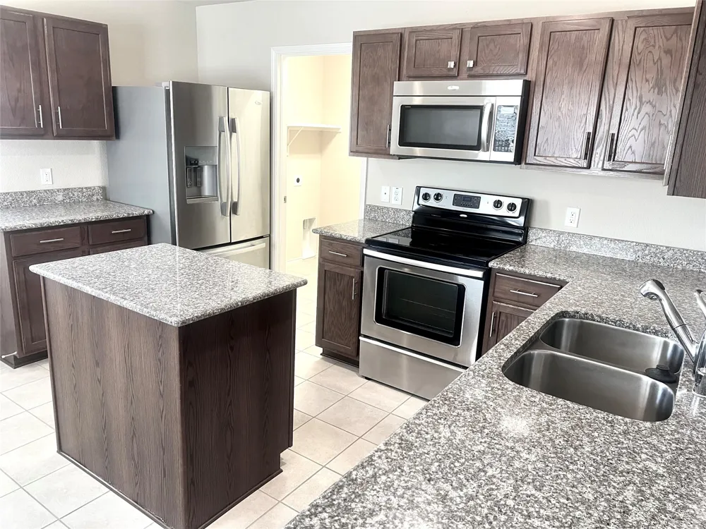 1417 Lone Pine Drive Little Elm, TX 75068