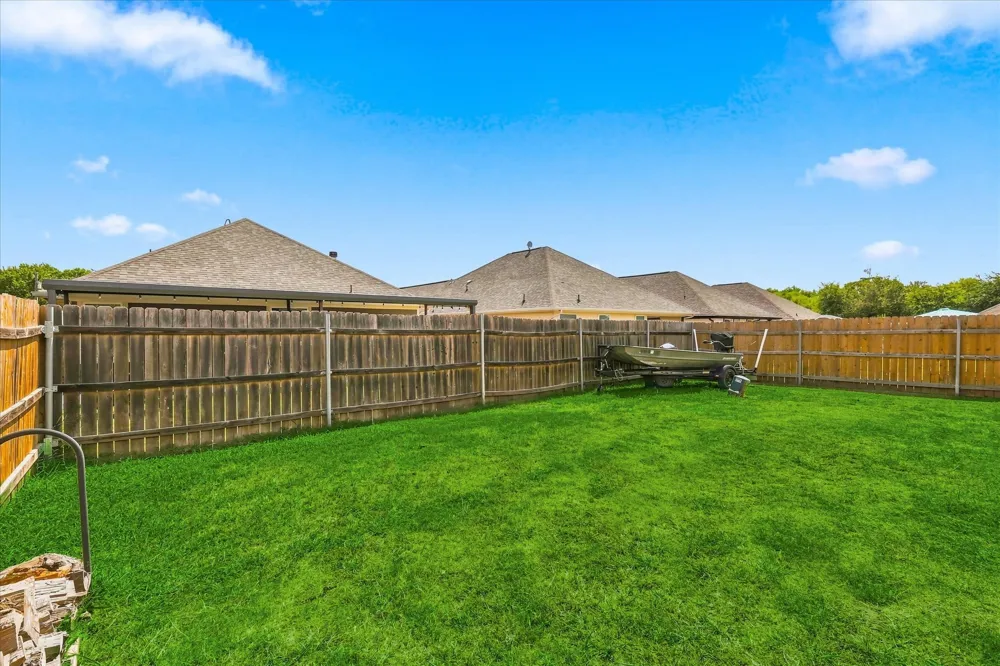 236 Firefly Drive Springtown, TX 76082