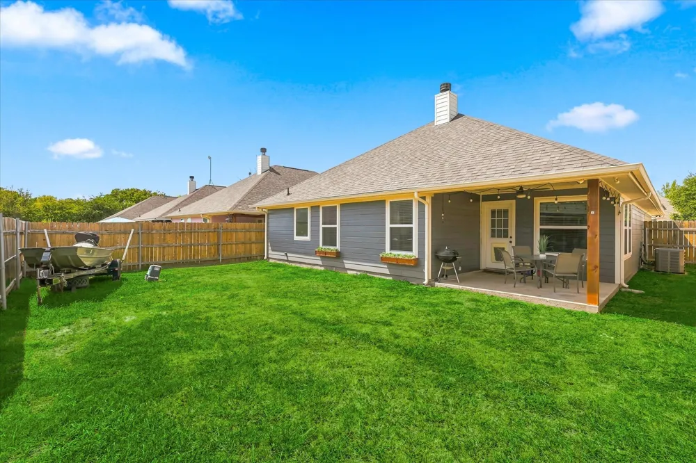 236 Firefly Drive Springtown, TX 76082