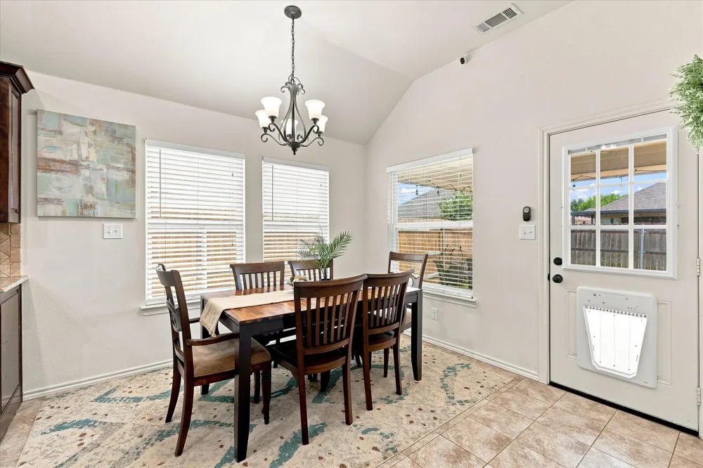 236 Firefly Drive Springtown, TX 76082