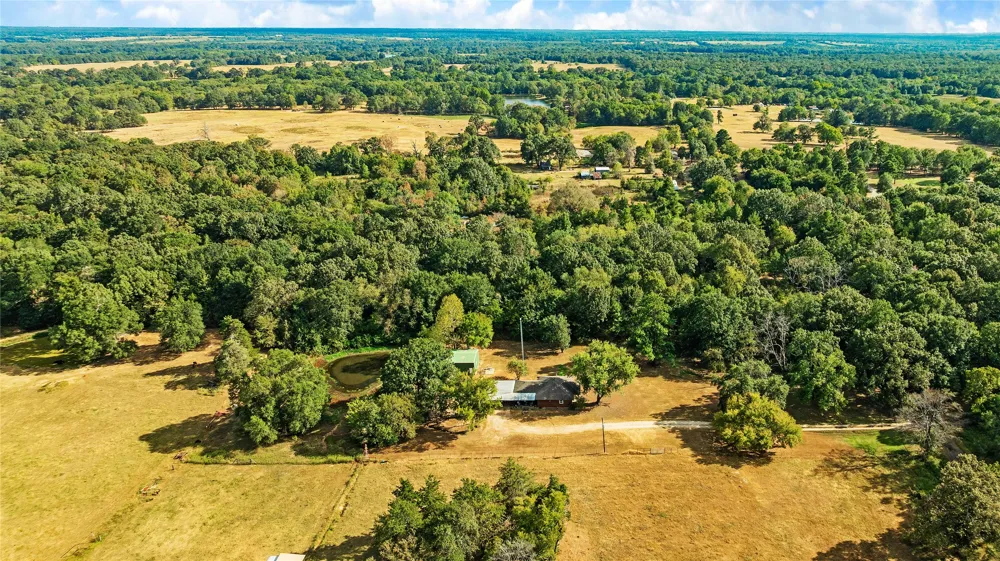 1965 County Road 44250 Powderly, TX 75473