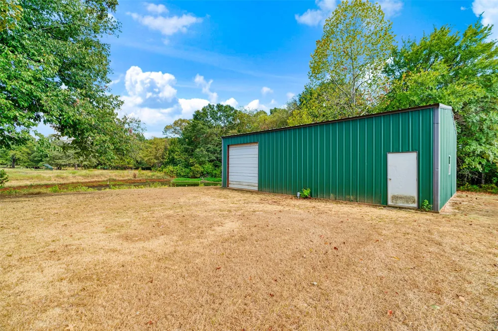 1965 County Road 44250 Powderly, TX 75473