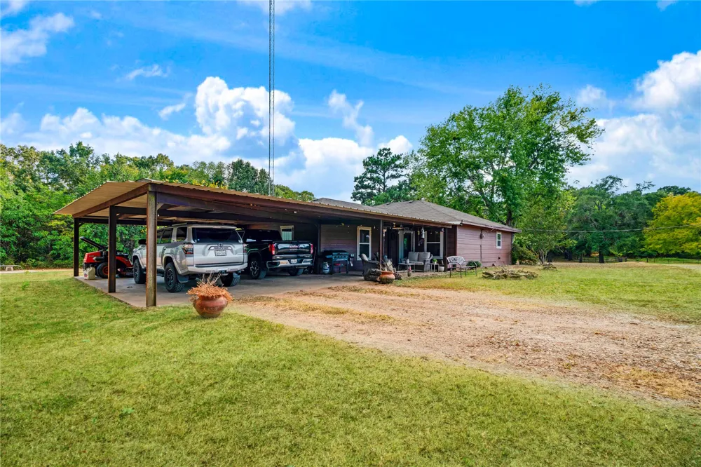 1965 County Road 44250 Powderly, TX 75473