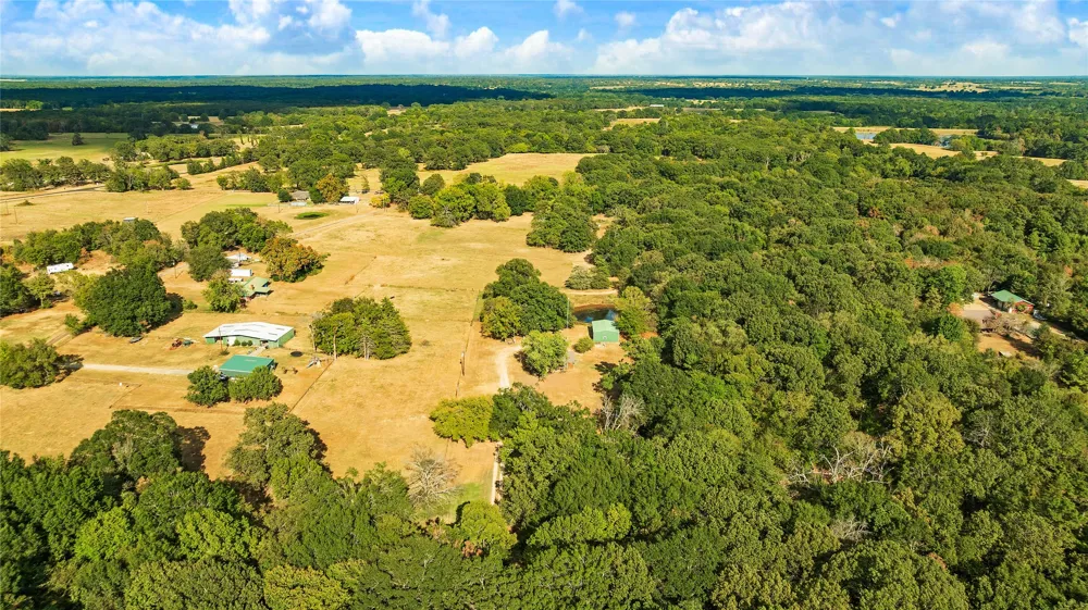 1965 County Road 44250 Powderly, TX 75473