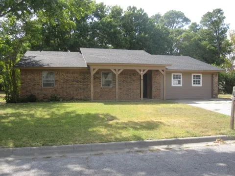 411 Ashland Drive